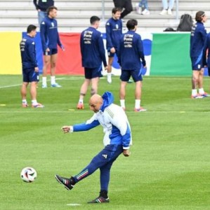 万博体育登录-【前瞻】“意”村希望斯卡马卡，卡拉菲奥里迎大赛首秀